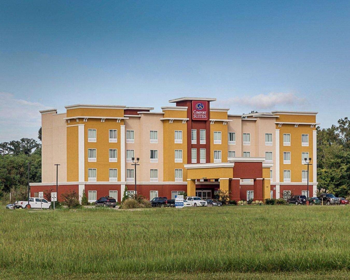 גונזלס Comfort Suites Near Tanger Outlet Mall מראה חיצוני תמונה