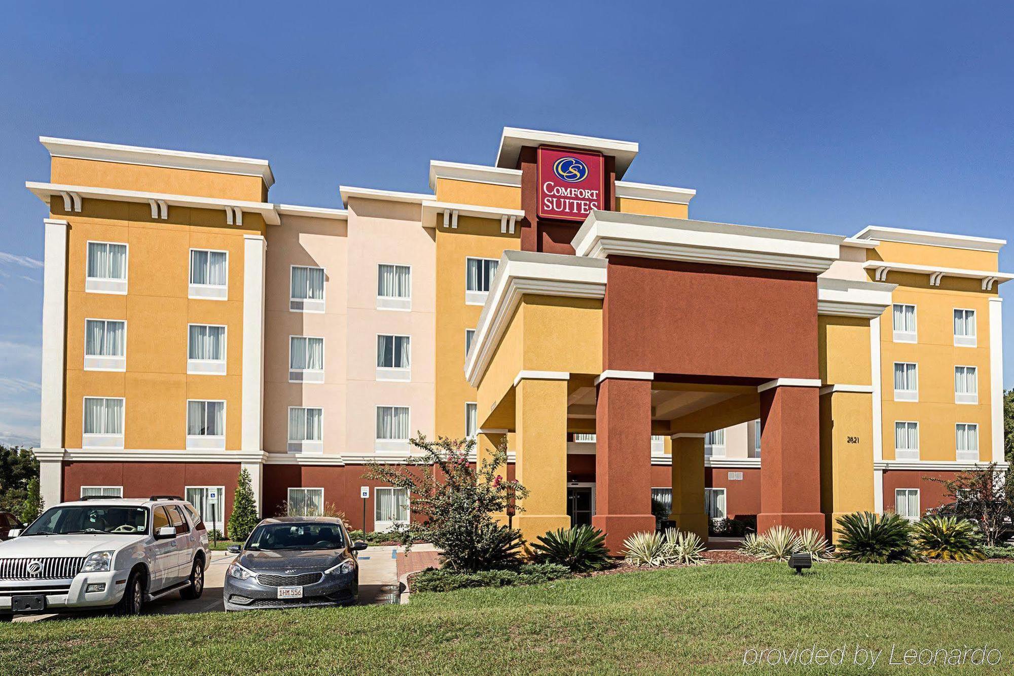 גונזלס Comfort Suites Near Tanger Outlet Mall מראה חיצוני תמונה