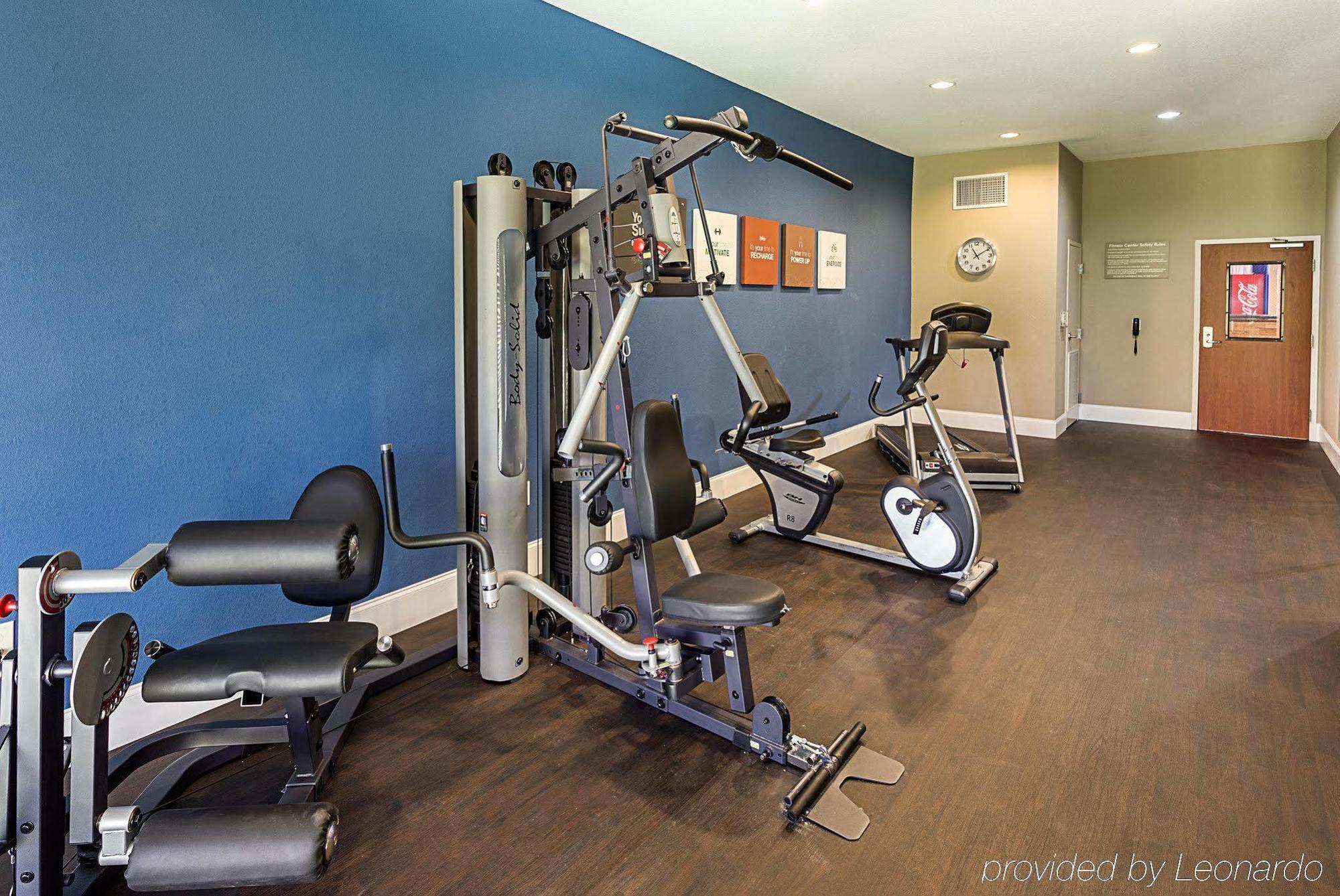 גונזלס Comfort Suites Near Tanger Outlet Mall מראה חיצוני תמונה